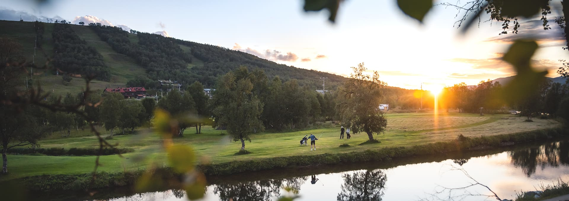 Golfer at Ramundberget golf course